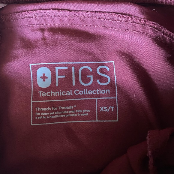 Figs Burgundy Scrub pant - Picture 2 of 6